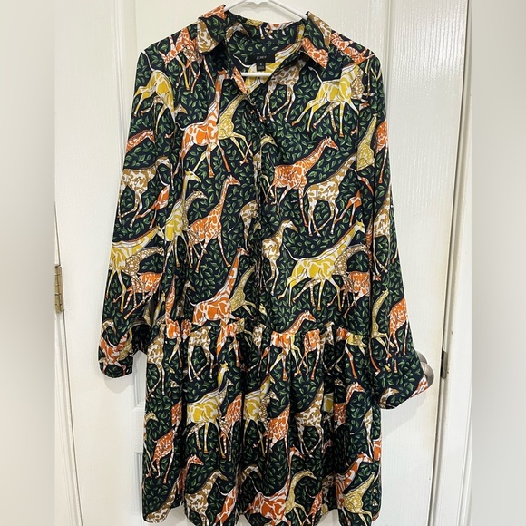 J. Crew Shirtdress in Giraffes Relaxed Fit Small Navy Blue Animal Print Boho Zoo - Picture 5 of 8